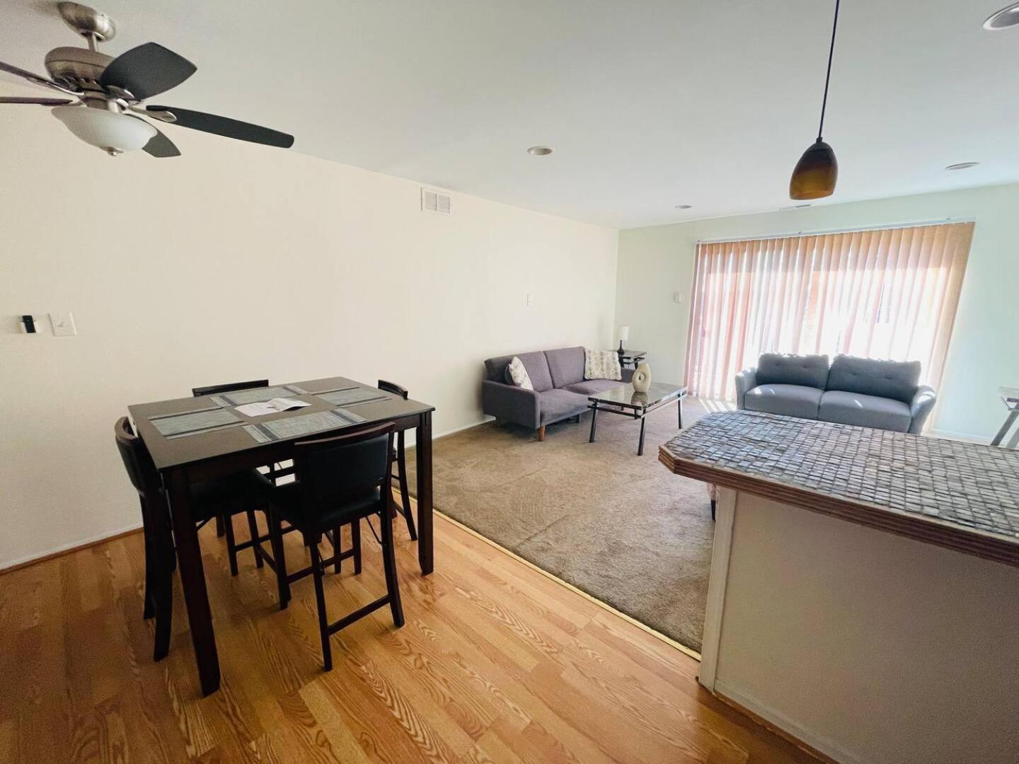 1br Call In Apartment *